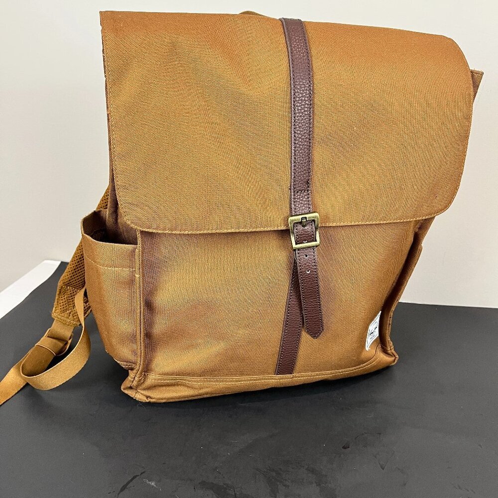 Unisex Herschel tan Canvas Backpack w/leather trim